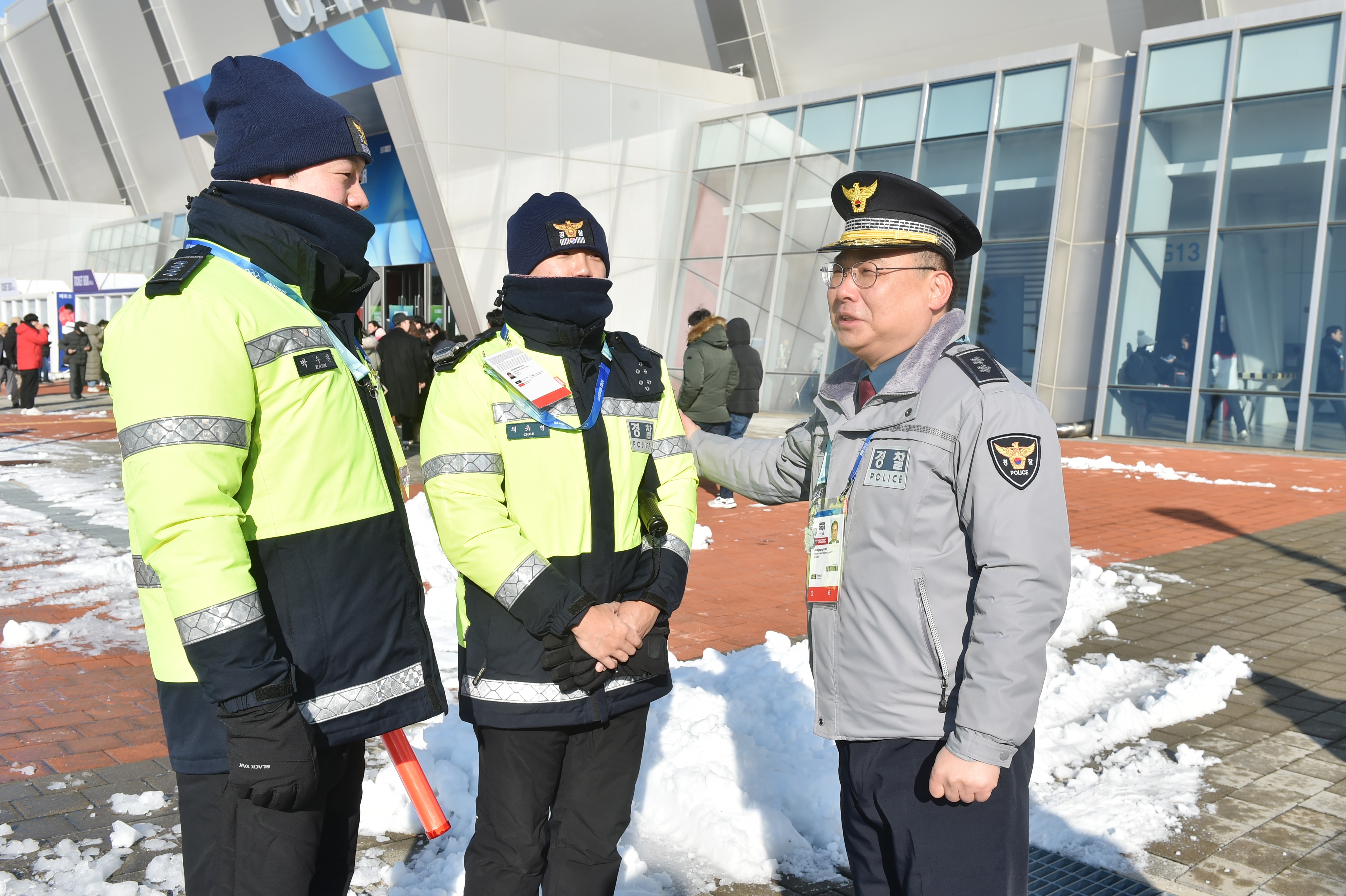 강원경찰청장, 2024강원동계청소년올림픽 경기장 점검 및 근무자 격려-DSC_6013