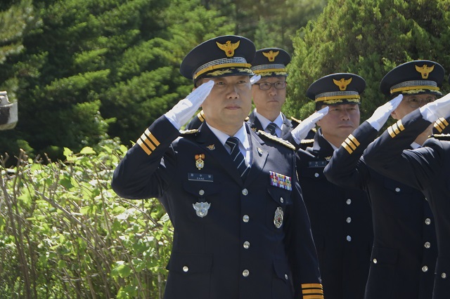 태백경찰서 제71주년 현충일 추념식 -IMG_5607