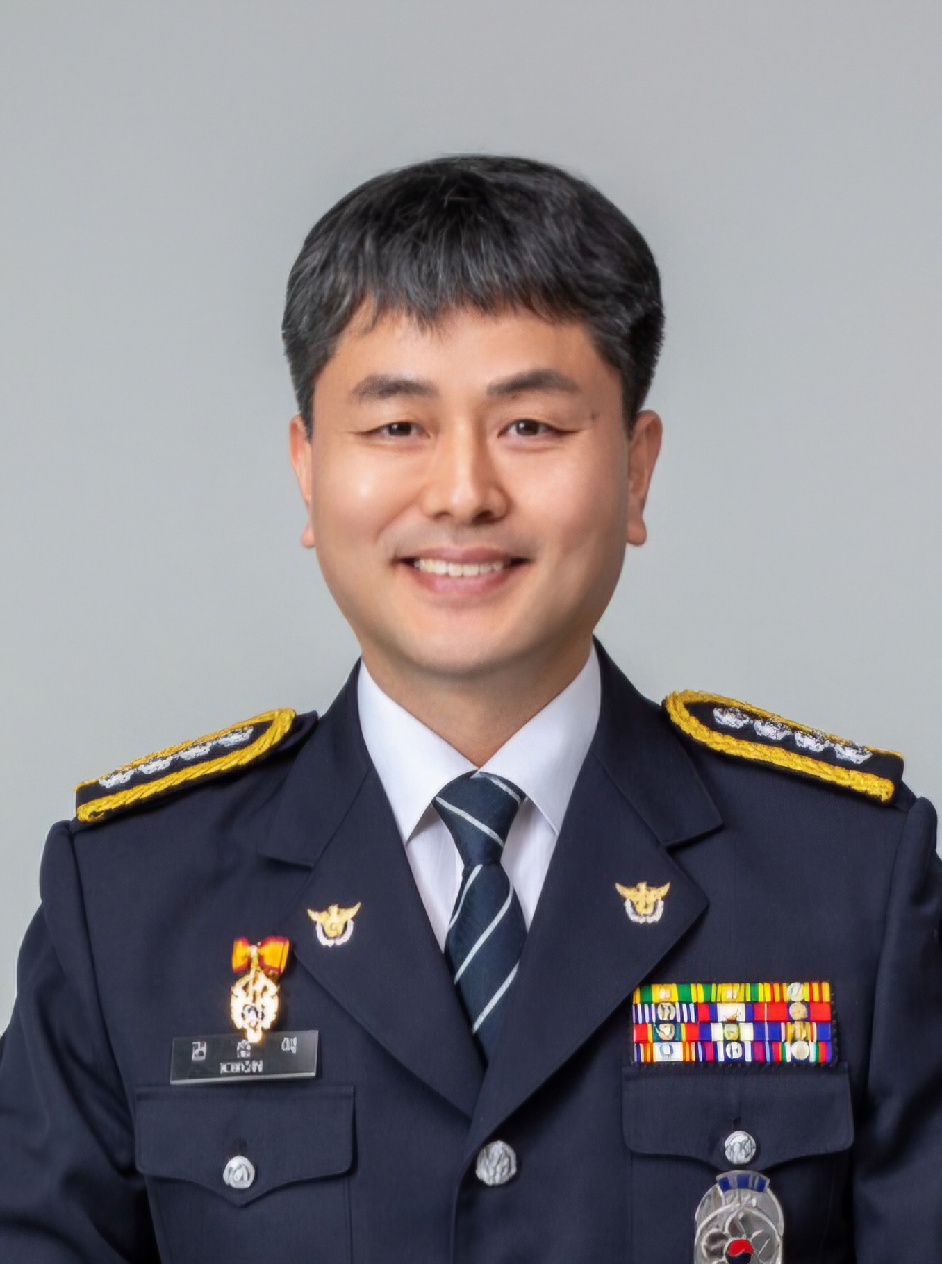 76대 권호석-사진(권호석 서장님)